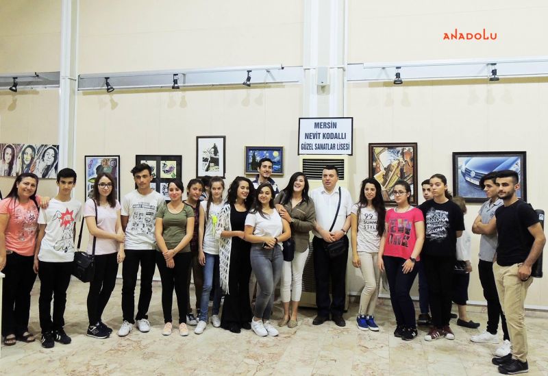 Anadolu Güzel Sanatlar Resim Sergilerden Konyada