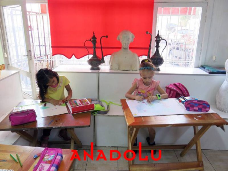 Çocuklar İçin Güzel Sanatlar Kursu Konyada