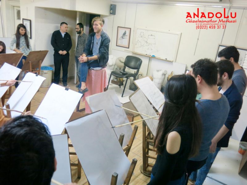 Güzel Sanatlar Fakülteleri İçin Karakalem Kursları Konyada