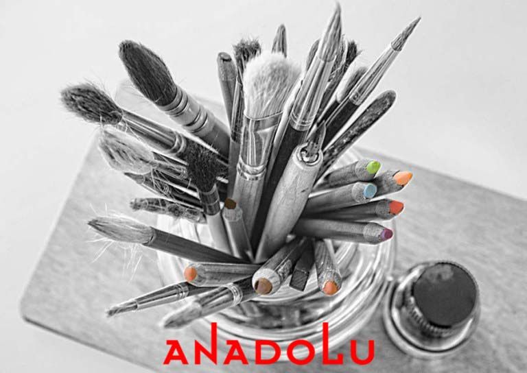 Bardak İçinde Yağlı Boya Malzemeleri Konyada