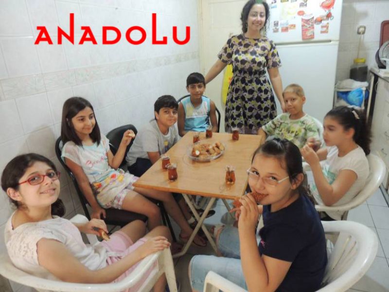Konyada Çocuklar İçin Masal Saati