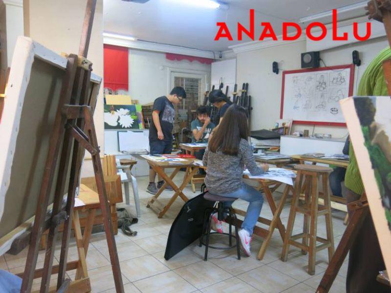 Kursiyerler Çizim Yaparken Konya